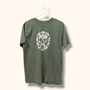 Mens Large Green Skull Graphic Short Sleeve Tee Distressed Print